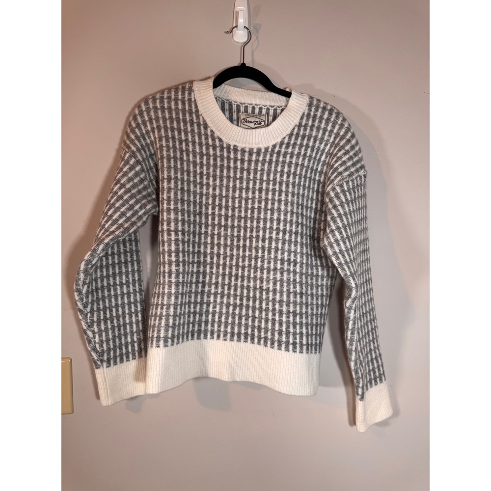 Threadgrit Women's Grey White Textured Knit Crew Neck Sweater Small NWT